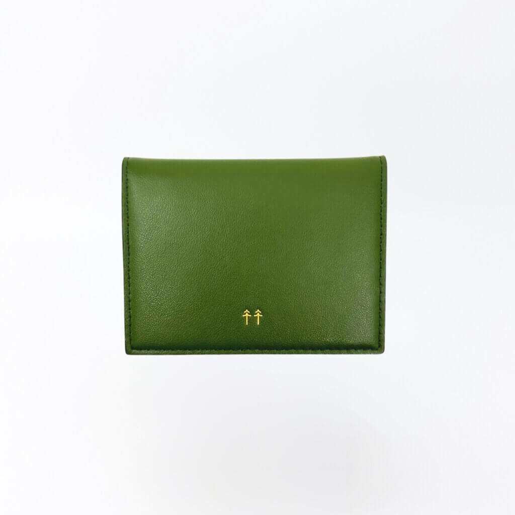 SOULMATE I Cardholder - Cactus Green & Sand Beige