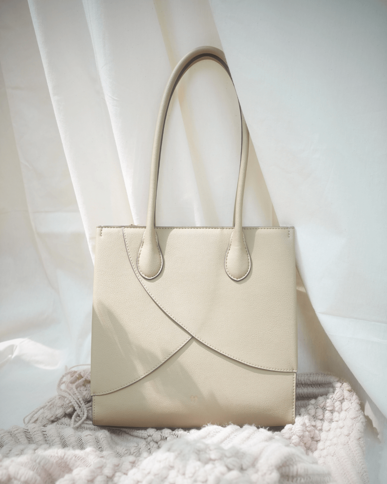 being Large Lotus Sand Beige 2 | SOULMATTE