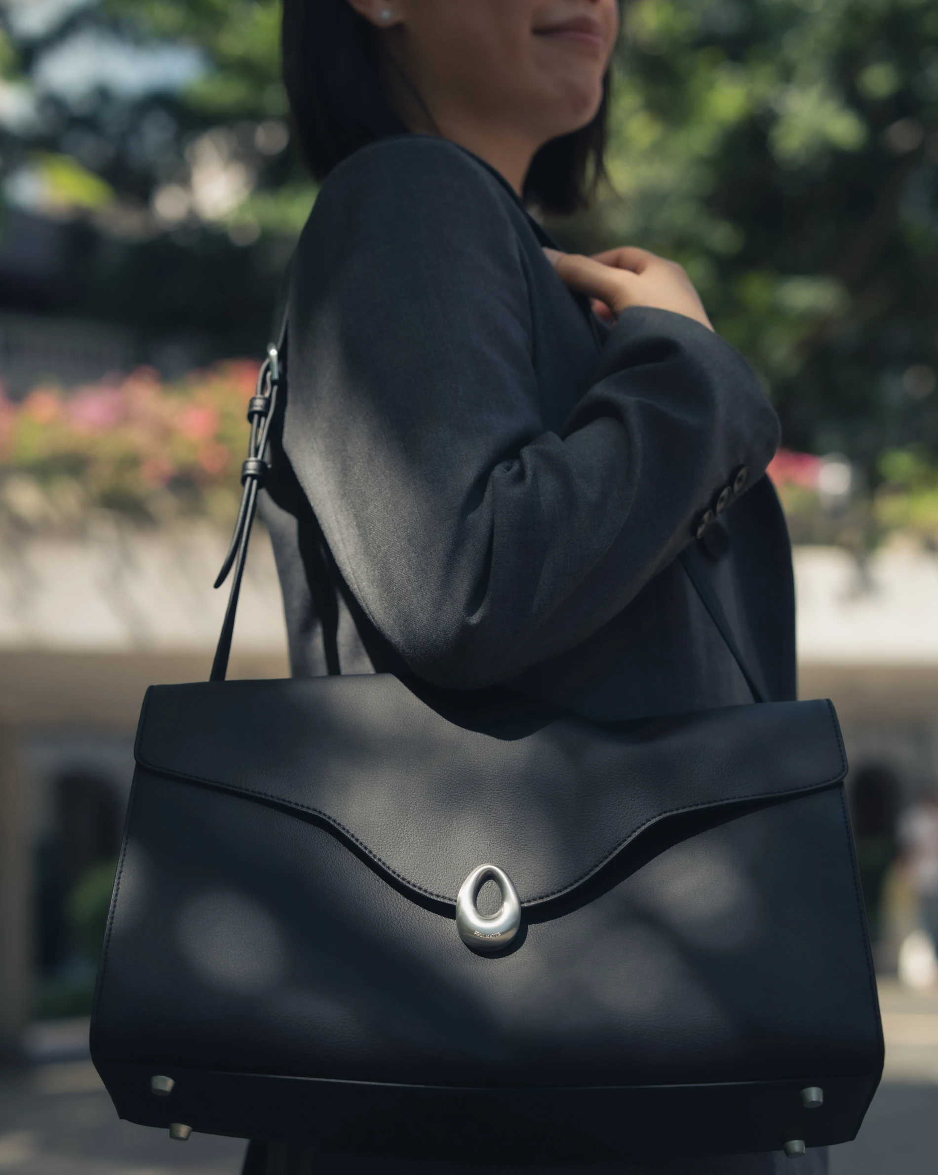 Karen with Limina Midnight