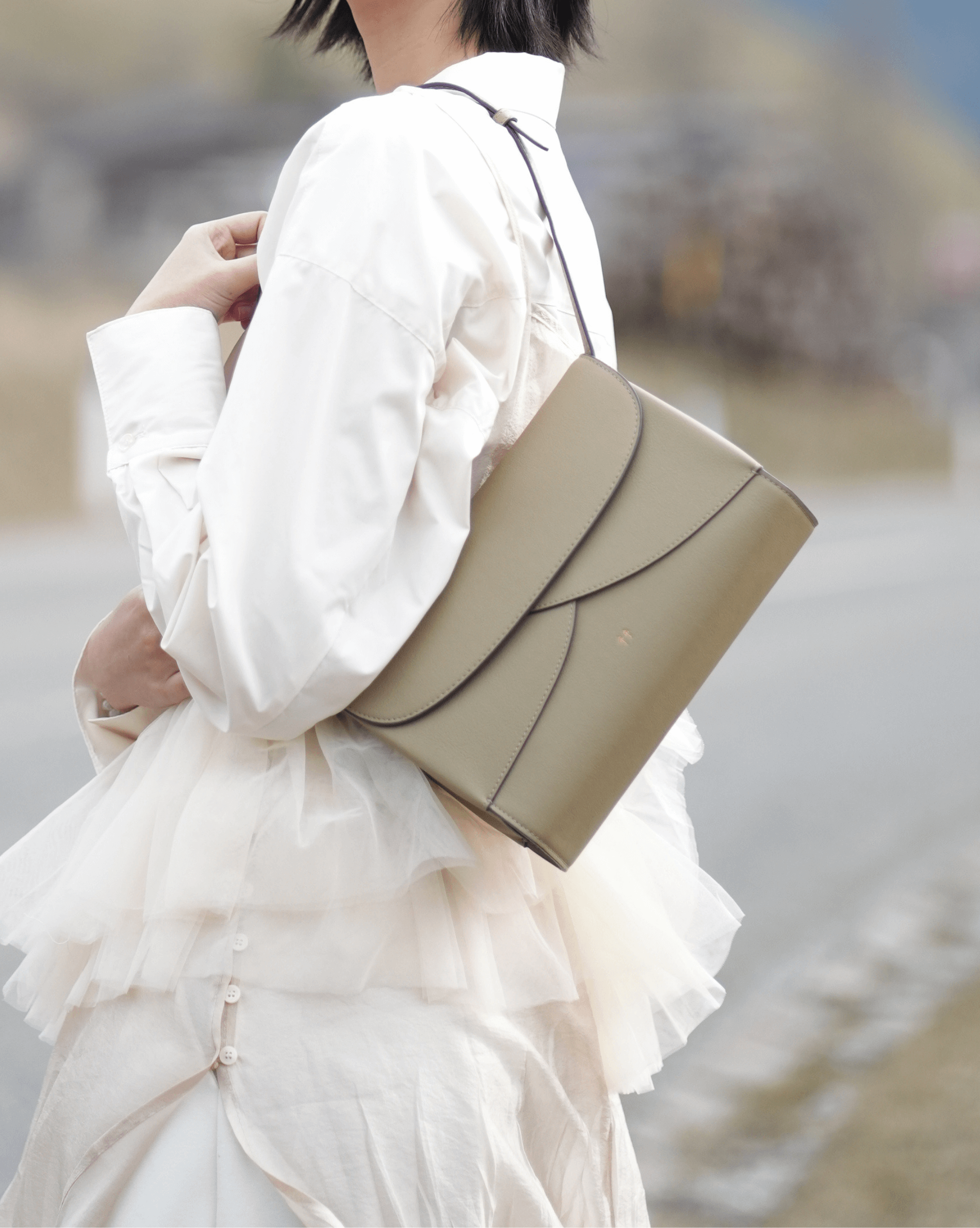 being Mini Lotus Sand Beige 06 | SOULMATTE